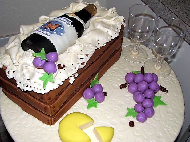 wine-lovers-cake
