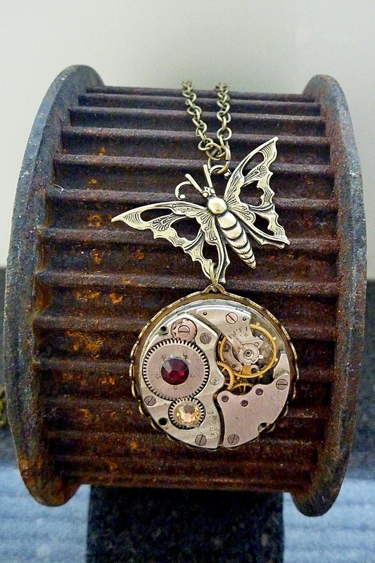 steampunk necklace